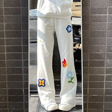 白灰色常规