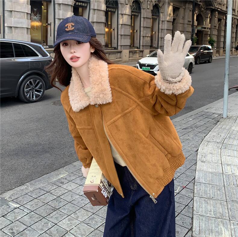 新款大货已出皮毛一体羊羔毛短外套2D014-10032-P195-K288,女装短外套,2D014