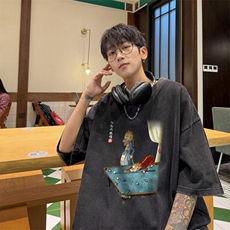 黑色