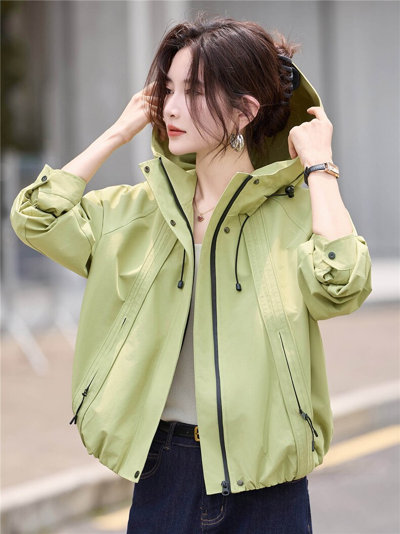 休闲短款连帽风衣外套女春秋款2025新款小个子高级感时尚夹克上衣,女装短外套,丽影随形