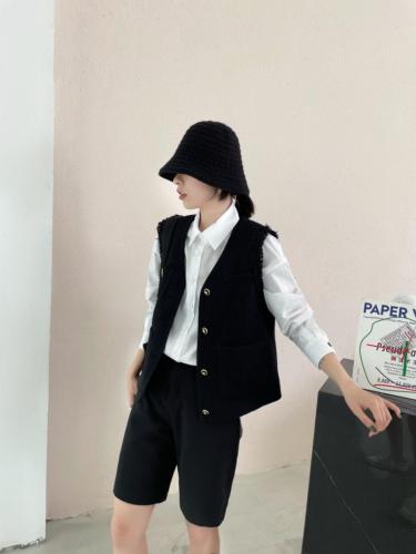 现货秋季新款金扣小女人韩版马甲,女装马甲,衣橱攻略