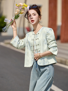 2025年春季新中式G风短款提花宽松外套女图片