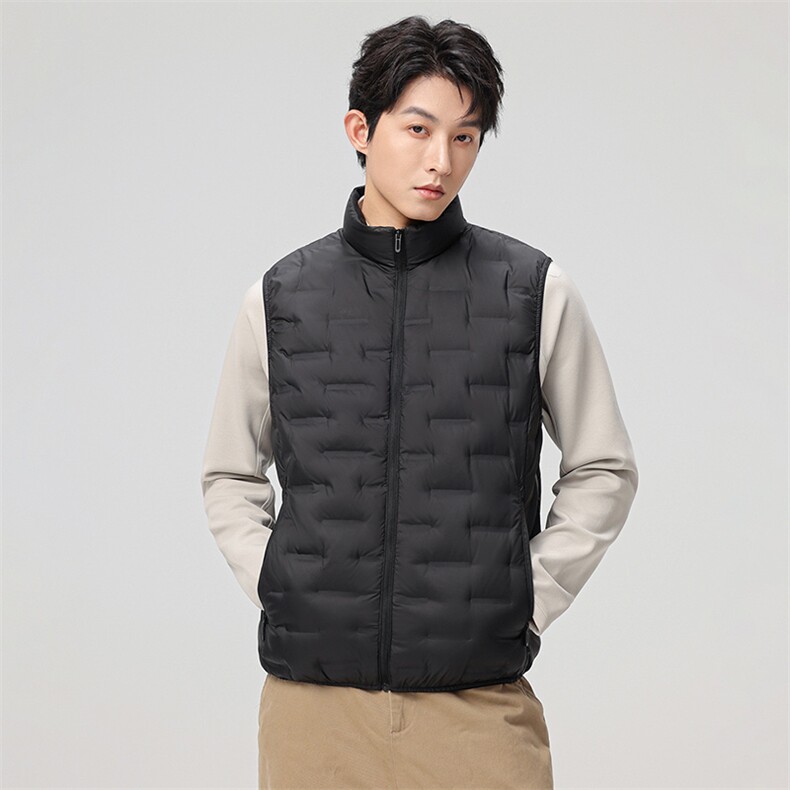 主推新款90绒子轻薄情侣装羽绒服秋冬男款休闲轻薄羽绒服马甲外套图片