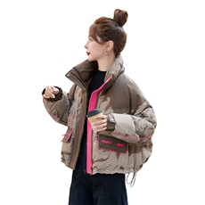 设计感洋气撞色条纹羽绒服女短款2025冬新款保暖白鸭绒面包服外套，女装羽绒服，米雪儿
