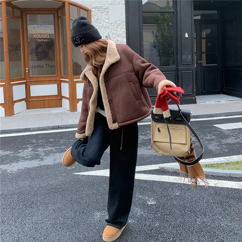 复古立领咖色羊羔毛外套女2025冬新款韩版小个子皮毛一体机车夹克,女装短外套,2B187