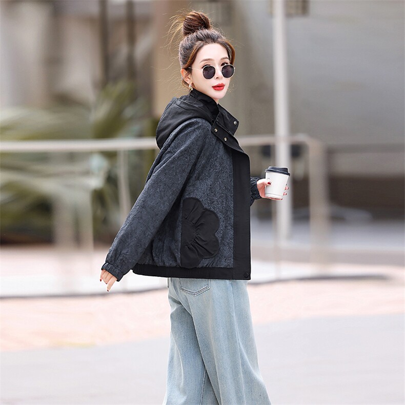 时尚休闲外套女春秋2025新款宽松大码小个子洋气流行连帽夹克上衣,女装短外套,梦芯尔