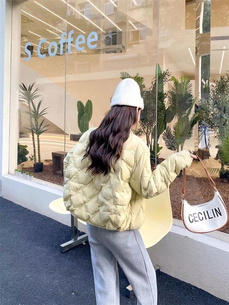 重工刺绣轻薄羽绒服，女装羽绒服，Balance Studio