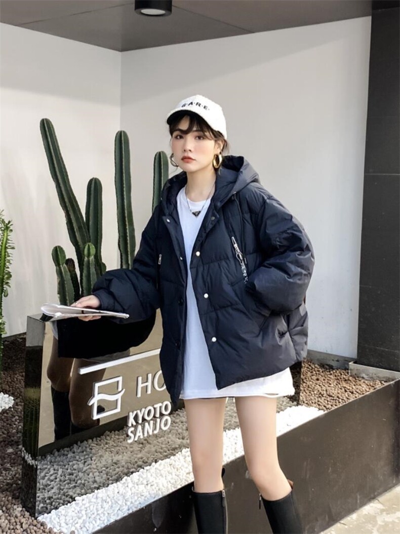 冬款羽绒服，女装羽绒服，轩轩·魅丽依族