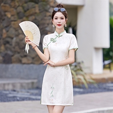 现货2024改良旗袍连衣裙年轻款女夏季新中式高级感禅意碎花裙，女装连衣裙，韩然一族