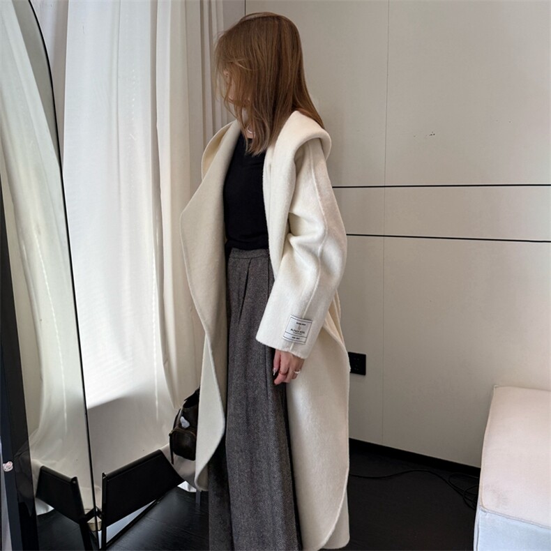 高端连帽系带羊驼绒羊毛大衣女2025秋冬长款女宽松慵懒双面呢外套，女装双面呢大衣，蒙绒特