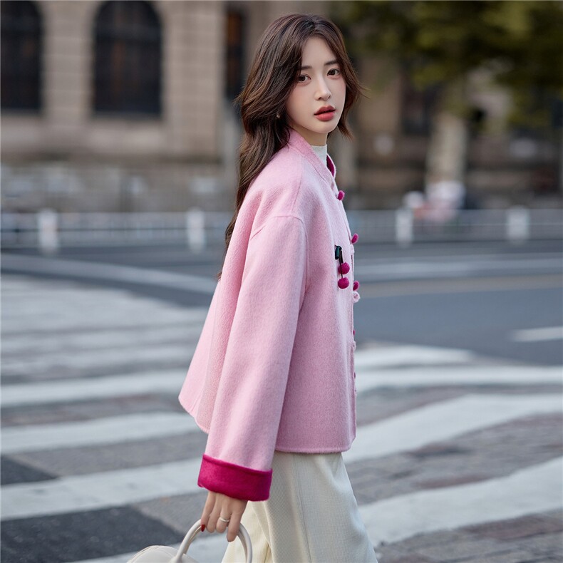 纯色双面羊毛大衣女2025秋冬新款减龄小个子双面毛呢外套带胸针,女装毛呢外套,众宇琦