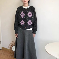 深灰色