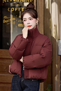 欧货高端针织拼接翻领短款羽绒服女2025冬新款时尚保暖白鸭绒外套图片