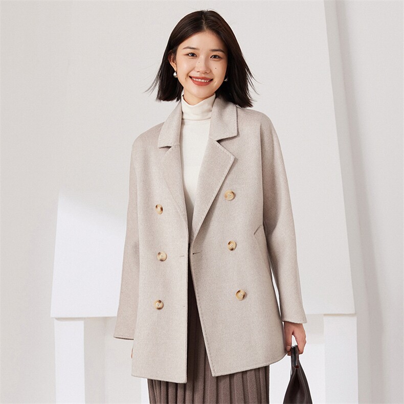 短款双排扣女士大衣2024年秋冬季新款双面呢羊绒大衣,女装双面呢大衣,织美生