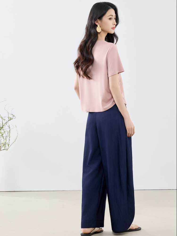 2026年夏季休闲风女套装修身显瘦,女装套装/套裙,梦芯尔