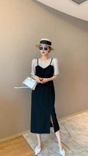 夏季新款连衣裙，女装连衣裙，名门秀