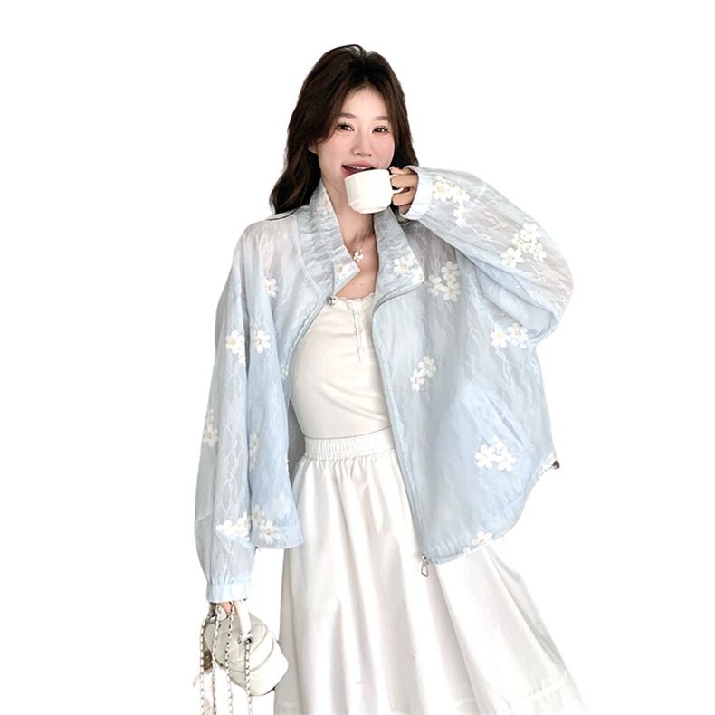 蓝色花朵刺绣外套女2025年夏季新款韩系甜美减龄轻薄透气防晒上衣,女装防晒衣,2C201