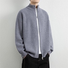 灰色