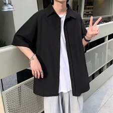 黑色