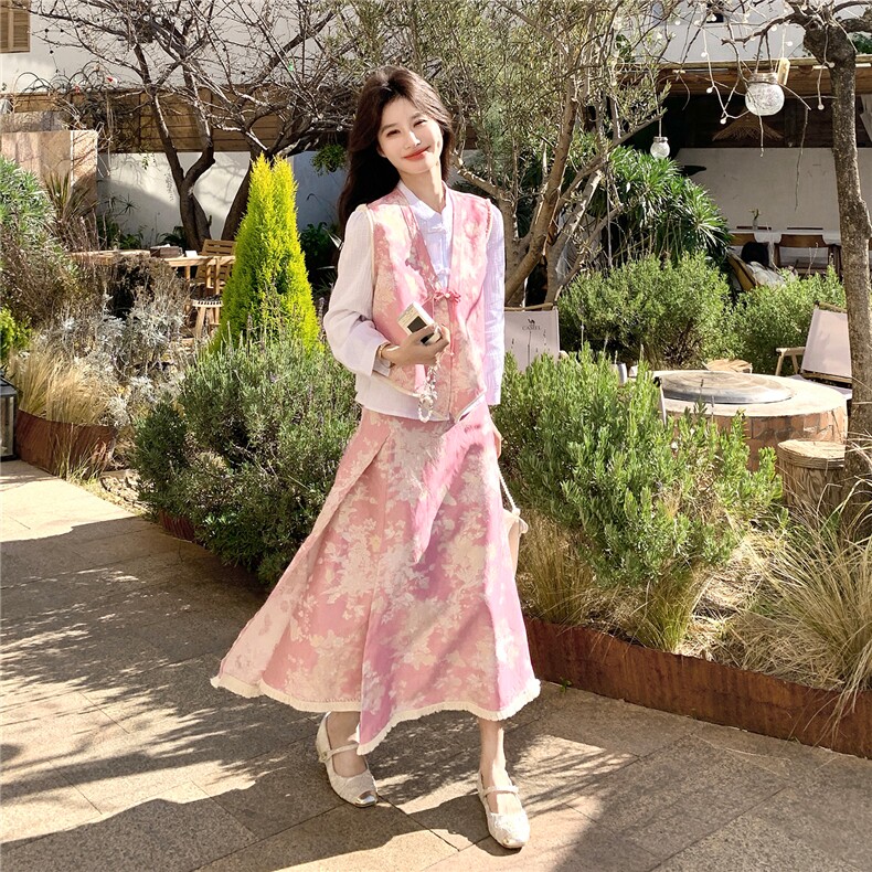 新款粉色新中式提花盘扣马甲三件套套装裙女2C282-213P215K348,女装套装/套裙,2C282