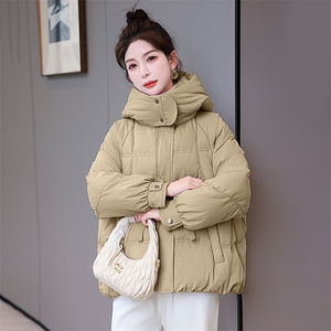 2023新款现货90白鸭绒羽绒服女连帽新款面包服时尚宽松保暖外套图片