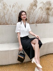 简约大气款图片