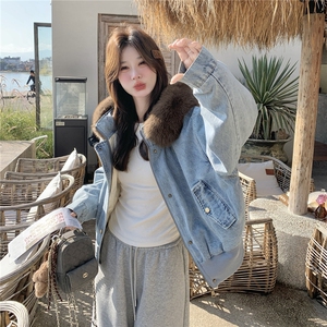 美式复古宽松加绒保暖羽绒内胆连帽牛仔外套女可拆卸毛领宽松夹克图片