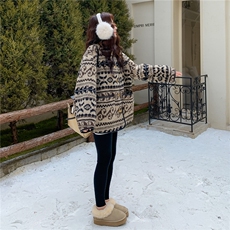 费尔岛复古羊羔毛外套女冬加厚保暖宽松短外套，女装短外套，2C209