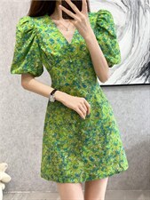 韩版碎花连衣裙，女装连衣裙，亿炫(5F)