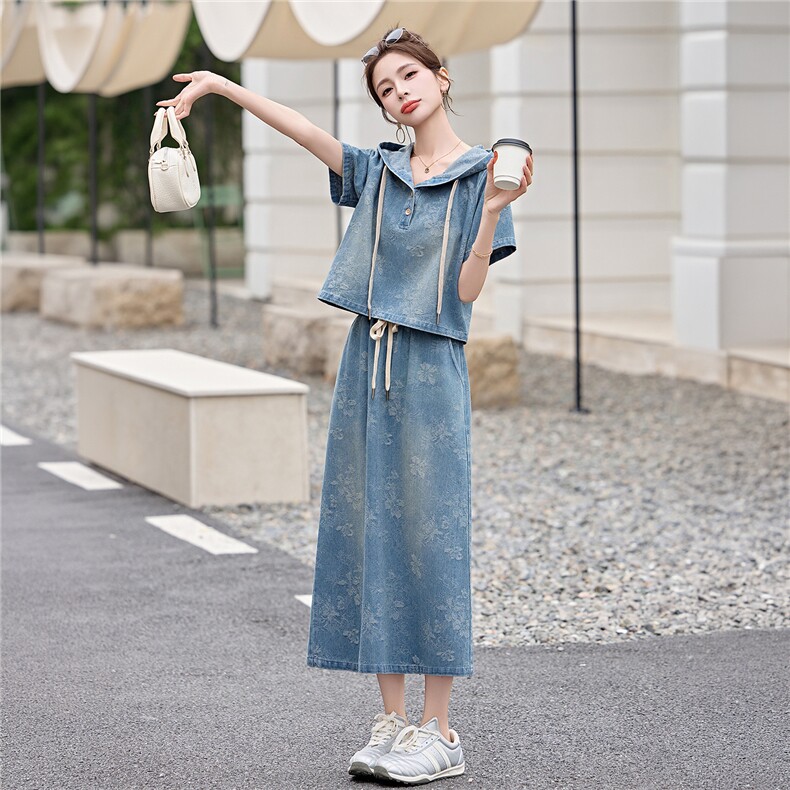 现货牛仔套裙2026年夏季新款女装时尚休闲连帽半裙两件套,女装套装/套裙,关键词