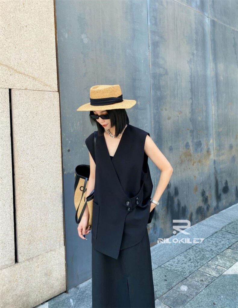 雷洛奇丽 1983MP147870