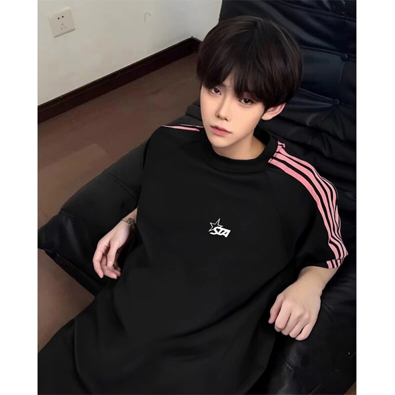 抖音得物品质二开240克宽松纯棉美式潮牌印花三条杠中性风短袖T恤，男装T恤，电商A486