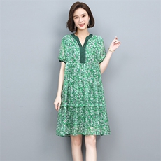 天丝碎花连衣裙女2022年新款夏季气质时尚高级感裙子，女装连衣裙，忆绮罗