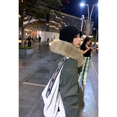 现货重磅boxy短款棉衣座山雕大毛毛领男女棉服水洗工装厚外套，男装棉衣，电商A486
