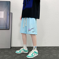 浅蓝色