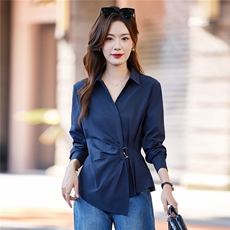 时尚长袖衬衫女2026春秋新款设计感洋气V字翻领收腰显瘦休闲衬衣，女装衬衫，靓衣阁