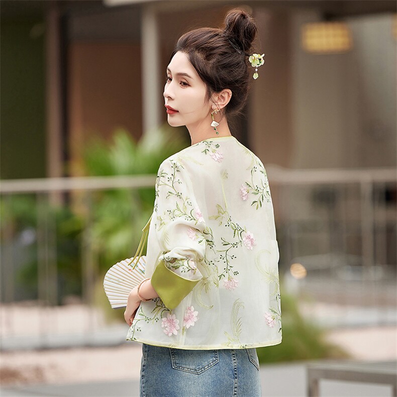 新中式短外套女2025夏季复古刺绣欧根纱薄款防晒衣外搭上衣,女装防晒衣,难舍钰依