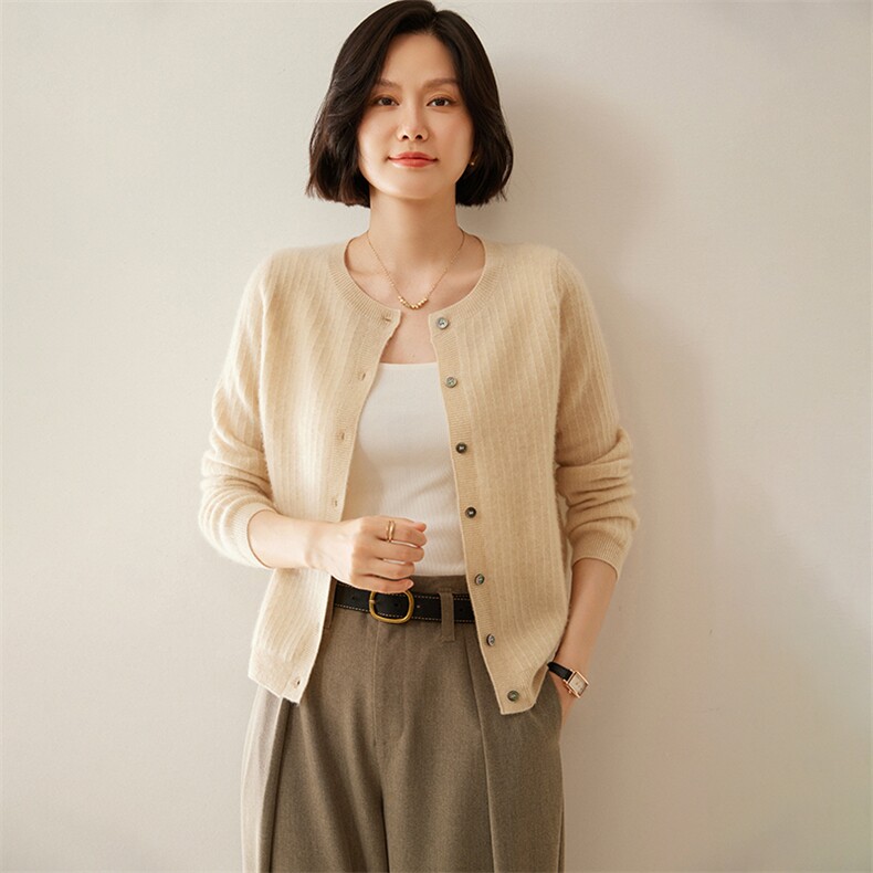秋冬新款山羊绒开衫女士圆领外搭宽松毛衣外套短款针织衫扭花打底,女装羊绒衫,绒创羊绒