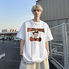 白色
