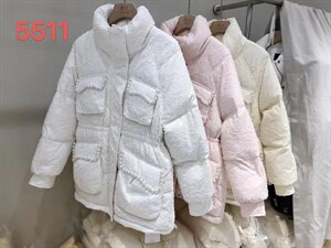 珍珠款羽绒服图片