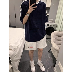 藏青色