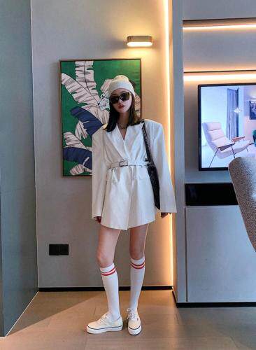 腰带西装，女装西装，last name