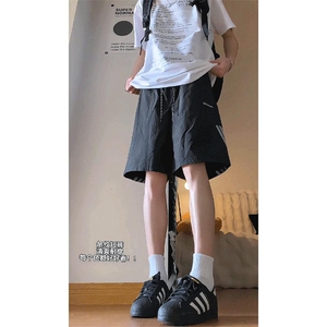 藏青色尼龙速干短裤男夏季薄款撞色三条杠运动裤子宽松休闲五分裤图片