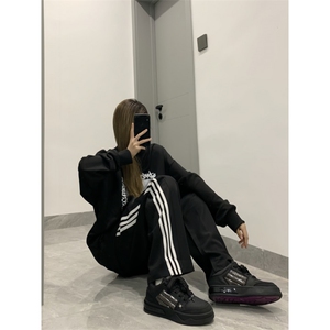 K824-特P33 男女宽松休闲运动休闲裤三条杠直筒拖地裤图片