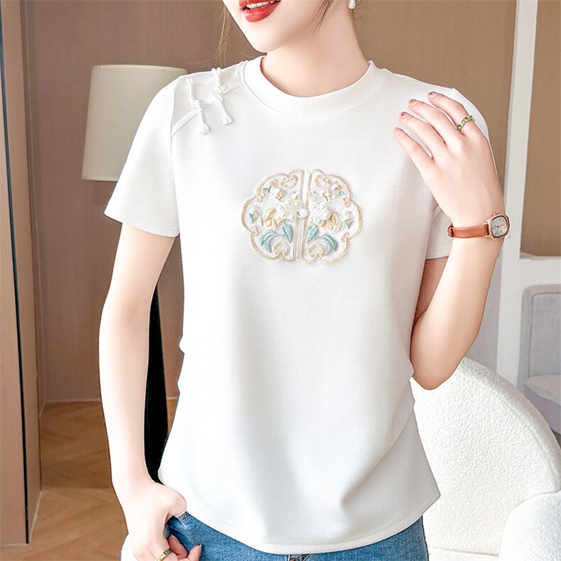 国风短袖刺绣上衣高级感复古洋气显瘦圆领T恤女大码2024夏季新款，女装T恤，温伦斯特羊绒