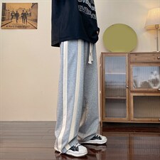 灰色