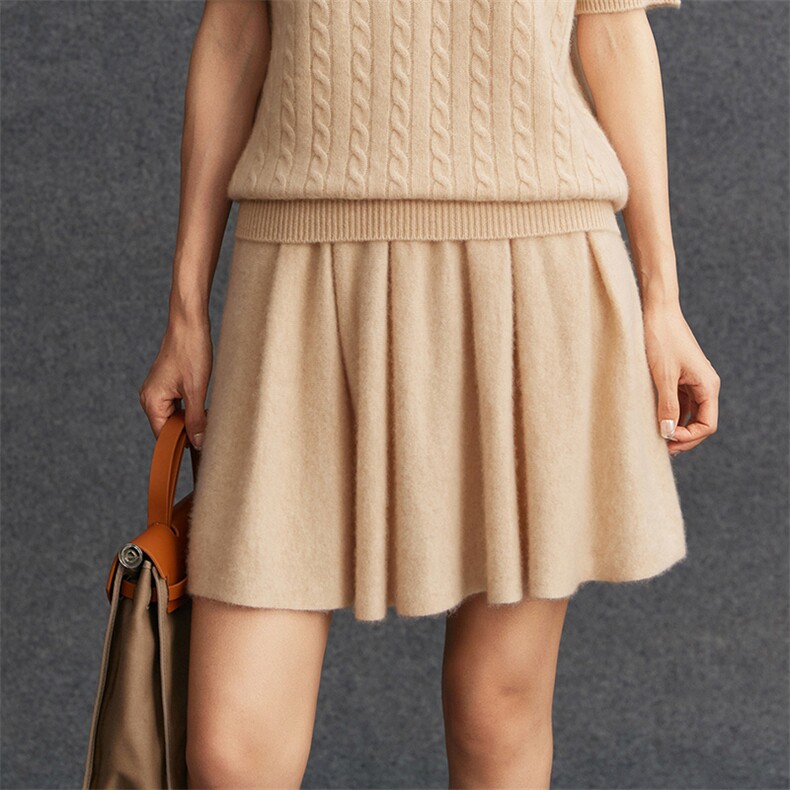 2025百搭时尚秋季新款百褶短裙软糯保暖时尚潮流，女装半身裙，五色羊羊绒