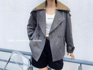 时尚风衣，女装风衣，水恋百合