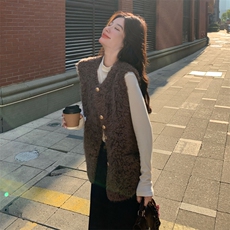 现货当季新款韩系皮毛一体马甲2C229-86302-P185-K265，女装马甲，2C229