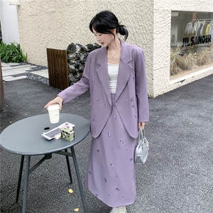 超好看紫色西装套装女2025秋季新款少女感小清新西服半身裙两件套图片